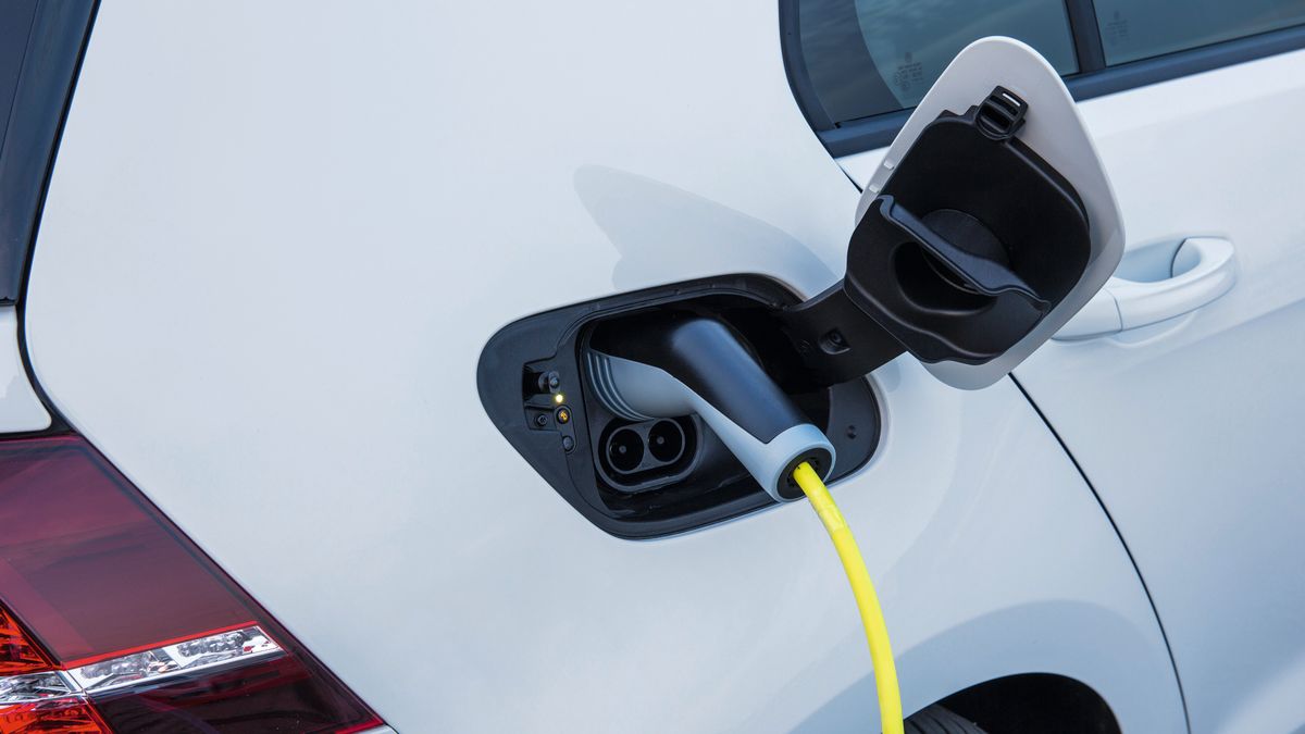 Zdjęcie ma charakter poglądowy i przedstawia Volkswagena e-Golfa