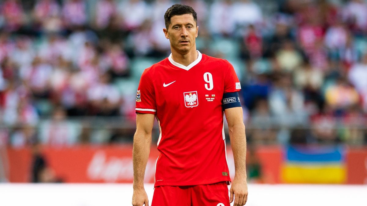 WROCLAW, POLAND - JUNE 01: Robert Lewandowski of Poland looks on during the UEFA Nations League League A Group 4 match between Poland and Wales at Tarczynski Arena on June 1, 2022 in Wroclaw, Poland. (Photo by Mateusz Slodkowski/DeFodi Images via Getty Images)