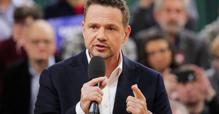 Ograniczenie w 800 plus dla Ukraińców? "Cieszę się, że PiS inspiruje się moimi propozycjami"