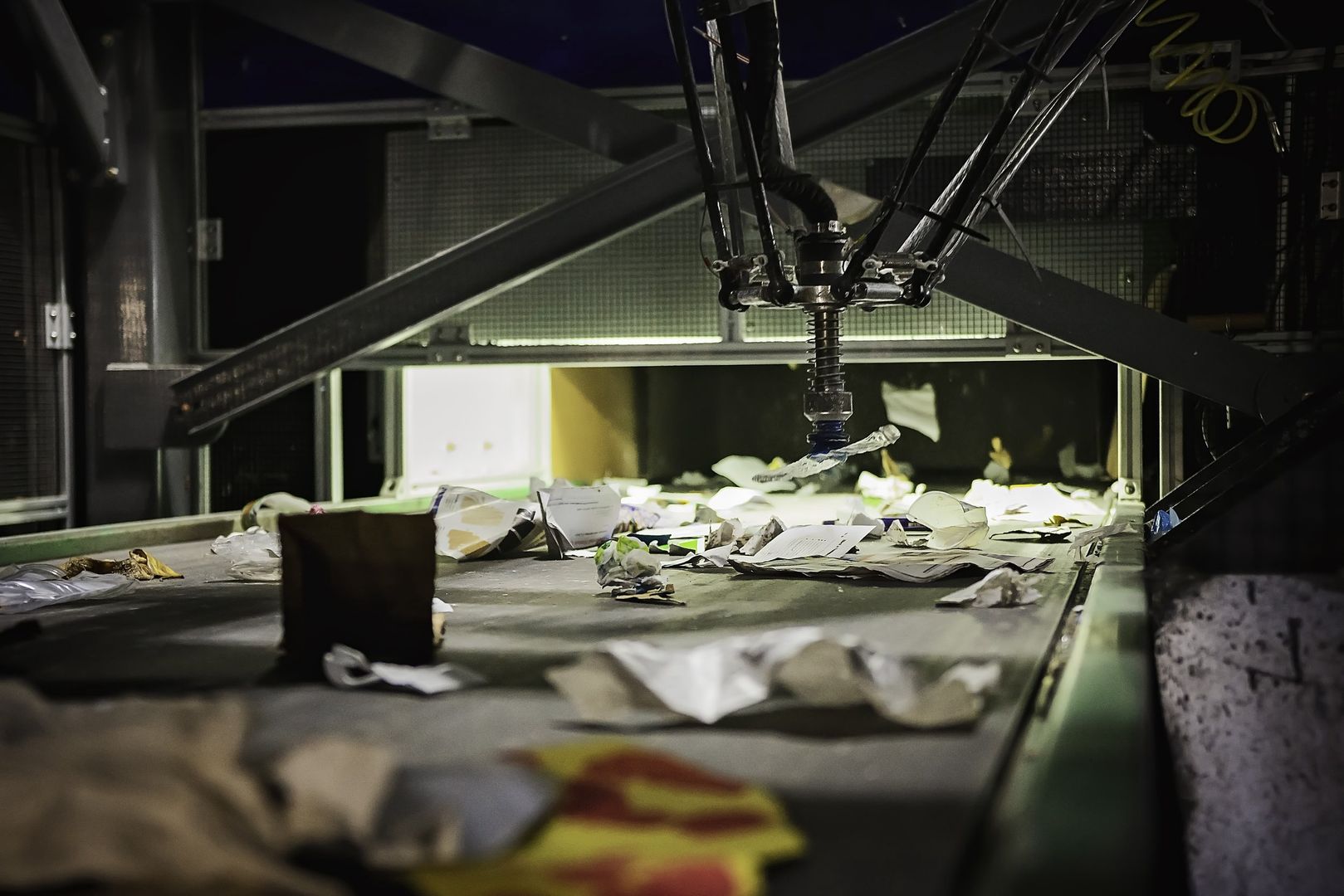 Sztuczna inteligencja posortuje nasze śmieci. Skuteczny recykling nadciąga