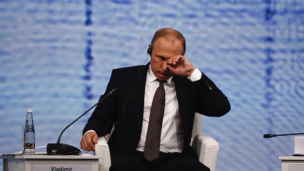 Rosja wojną zaprzepaściła szanse rokującej gospodarki.