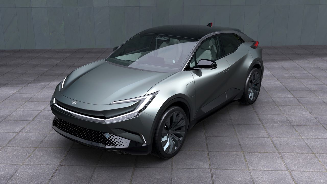 Toyota bZ Compact SUV będzie kolejnym elektrykiem marki. Prezentuje się odważnie