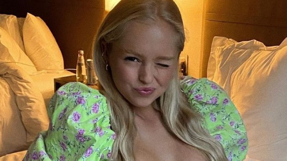 Julia Tychoniewicz pokazała się w cekinowej sukience mini 