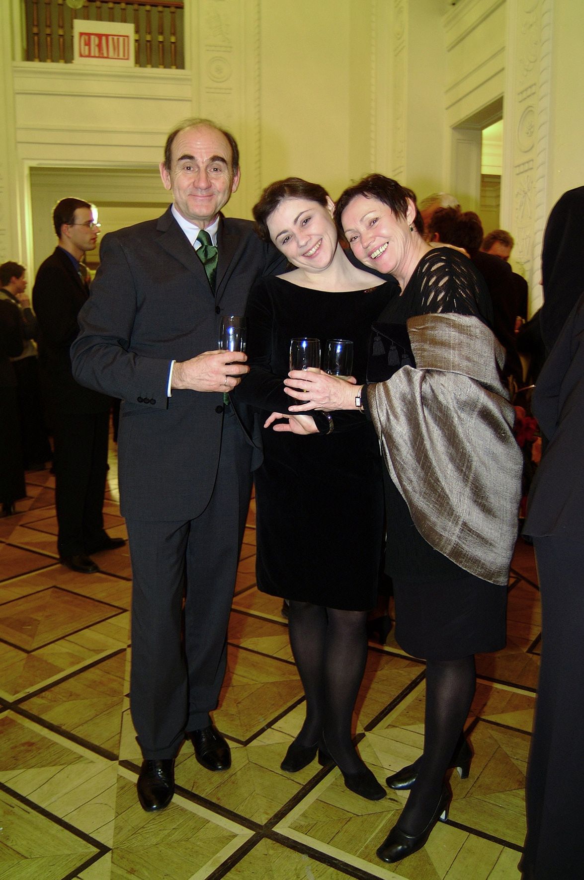 Jan i Teresa Peszkowie z córką Marią w 2003 roku