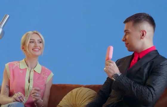 Friz i Wersow reklamują nowe lody Koral