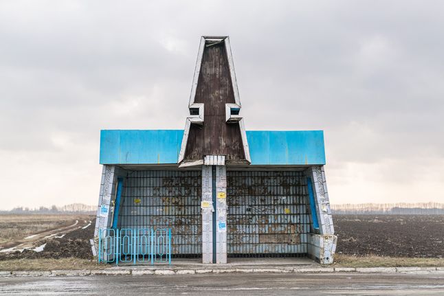 Cykl zdjęć Soviet Bus Stops został opublikowany w formie albumu przez wydawnictwo fuel. Jest także dostepny na Amazonie i herwigphoto.com.