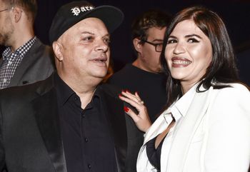 Rozstał się po 34 latach i wziął ślub z kolejną partnerką. "Mam prawo"