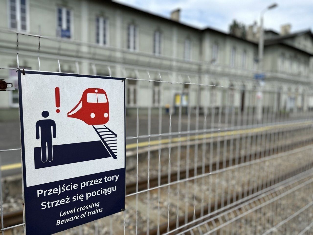Remont na dworcu PKP w Tomaszowie rozpoczęty