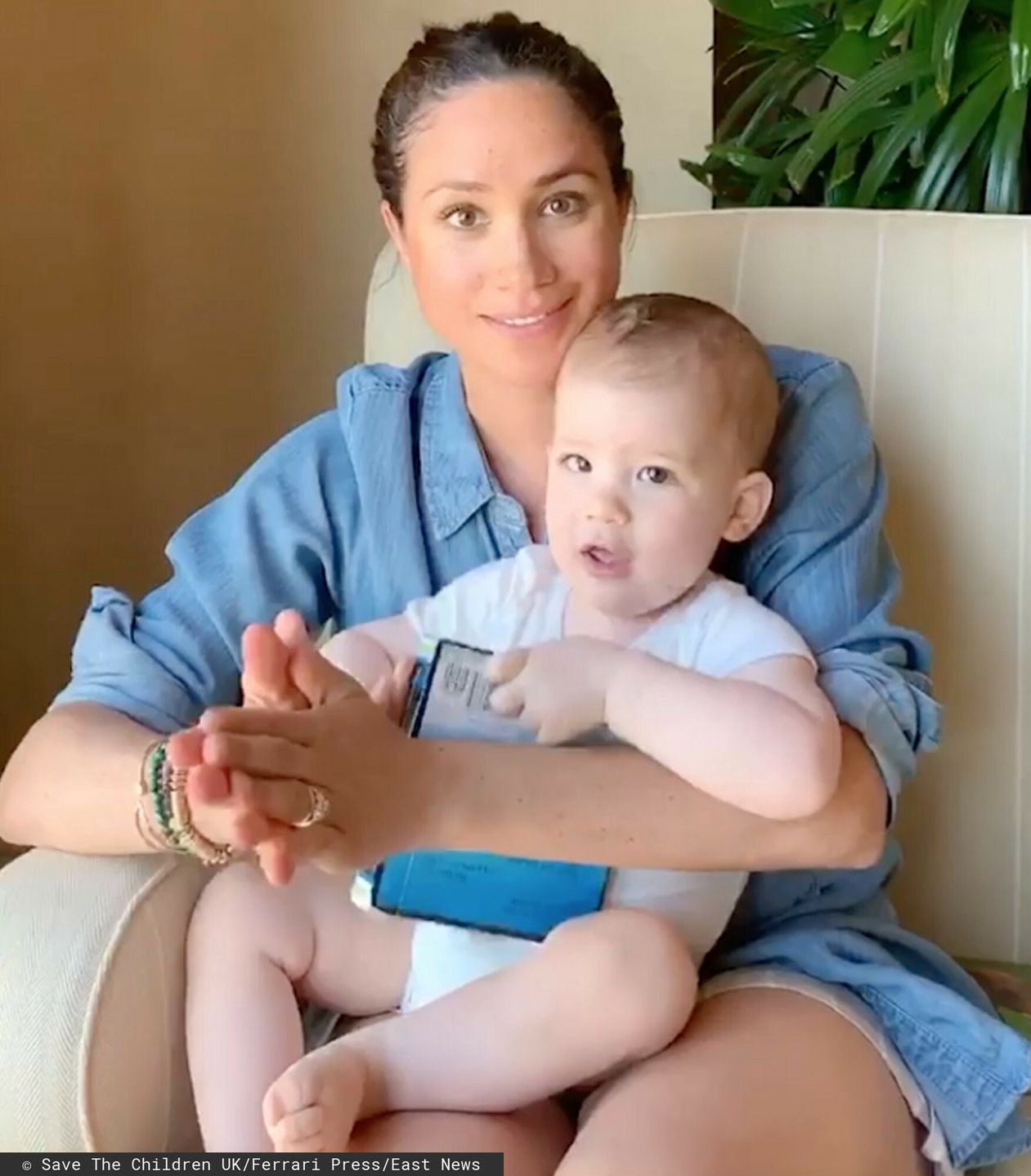 Meghan Markle i Archie rozmawiali z Elżbietą II przed pogrzebem księcia Filipa