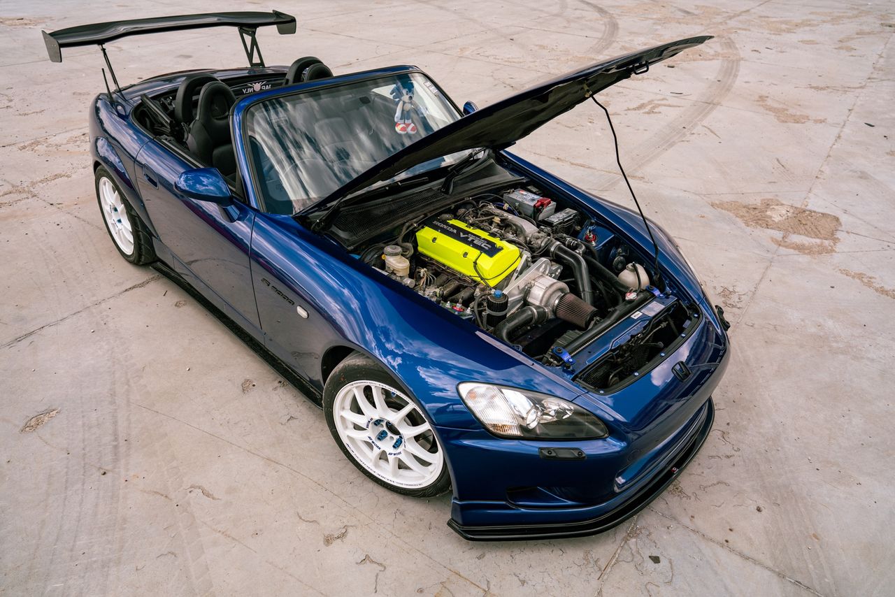 Honda S2000
