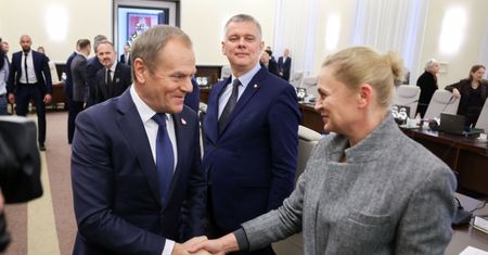 Oto ile nauczyciele zarobią po podwyżkach. MEN podaje kwotę