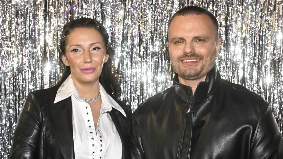 Stylista gwiazd o ukochanej Hakiela. Tak ją ocenił