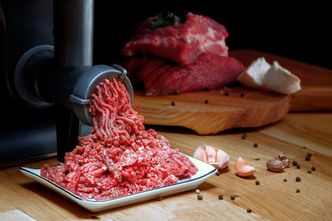 GIS bije na alarm. To mięso może ci zaszkodzić