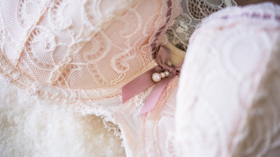 Bielizna modelująca koronkowa bielizna biustonosze
