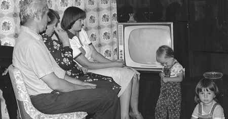 Oglądałeś telewizję w PRL-u? Bez tego nie ma szans na 12/12