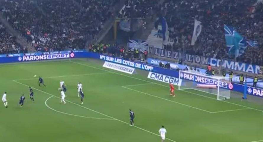 Canal+ grozi pozwem. Chodzi o prawa do transmisji popularnej ligi