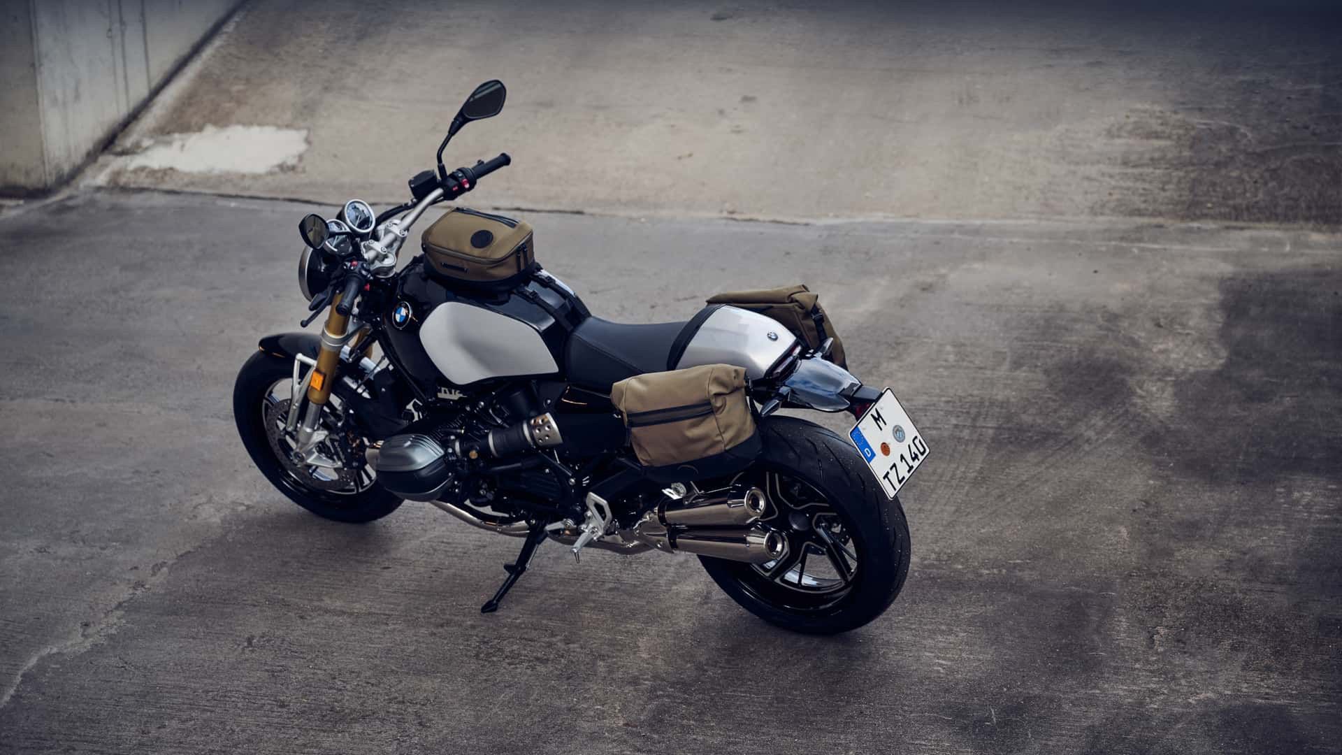 BMW R12 na rok 2024