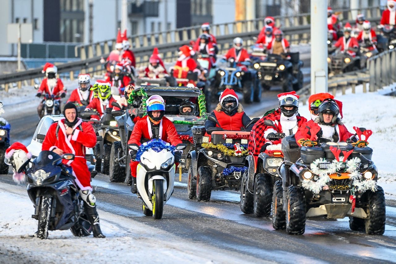 Gdańsk: Widowiskowy przejazd Mikołajów ponownie w Trójmieście