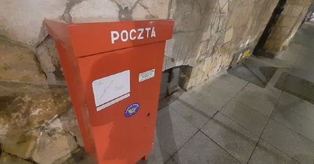 Popularny dziennikarz pracuje dziś jako... listonosz. "Schudłem 15 kilo"