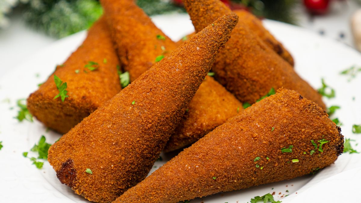 Waflowe paszteciki z mięsnym farszem - idealne na Boże Narodzeni