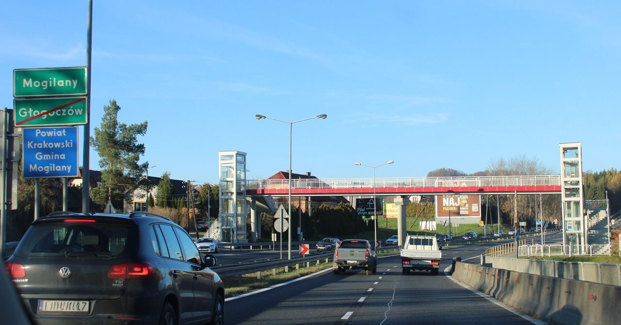 Rzeszotary: Mieszkańcy przeciw likwidacji wsi przez nowe warianty S7