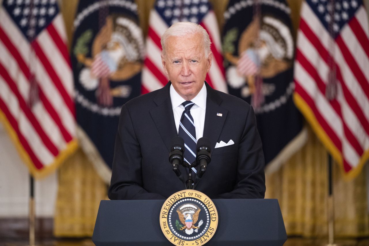 Biden dosadnie o Afganistanie. "Chaos był nie do uniknięcia"