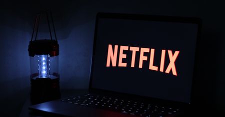 Masz Netflixa? Taka wiadomość powinna cię zaniepokoić