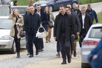 Andrzej Duda święci pokarmy z córką i ojcem (ZDJĘCIA)