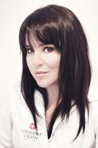 Brak zęba to poważny problem nie tylko estetyczny