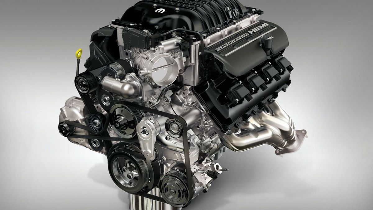 6,2-litra pojemności i ponad 800 KM - chętnych raczej nie zabraknie.