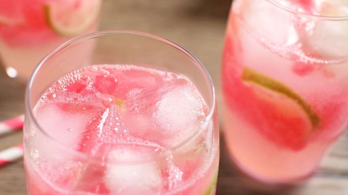 Woda z dodatkiem grejpfruta działa cuda