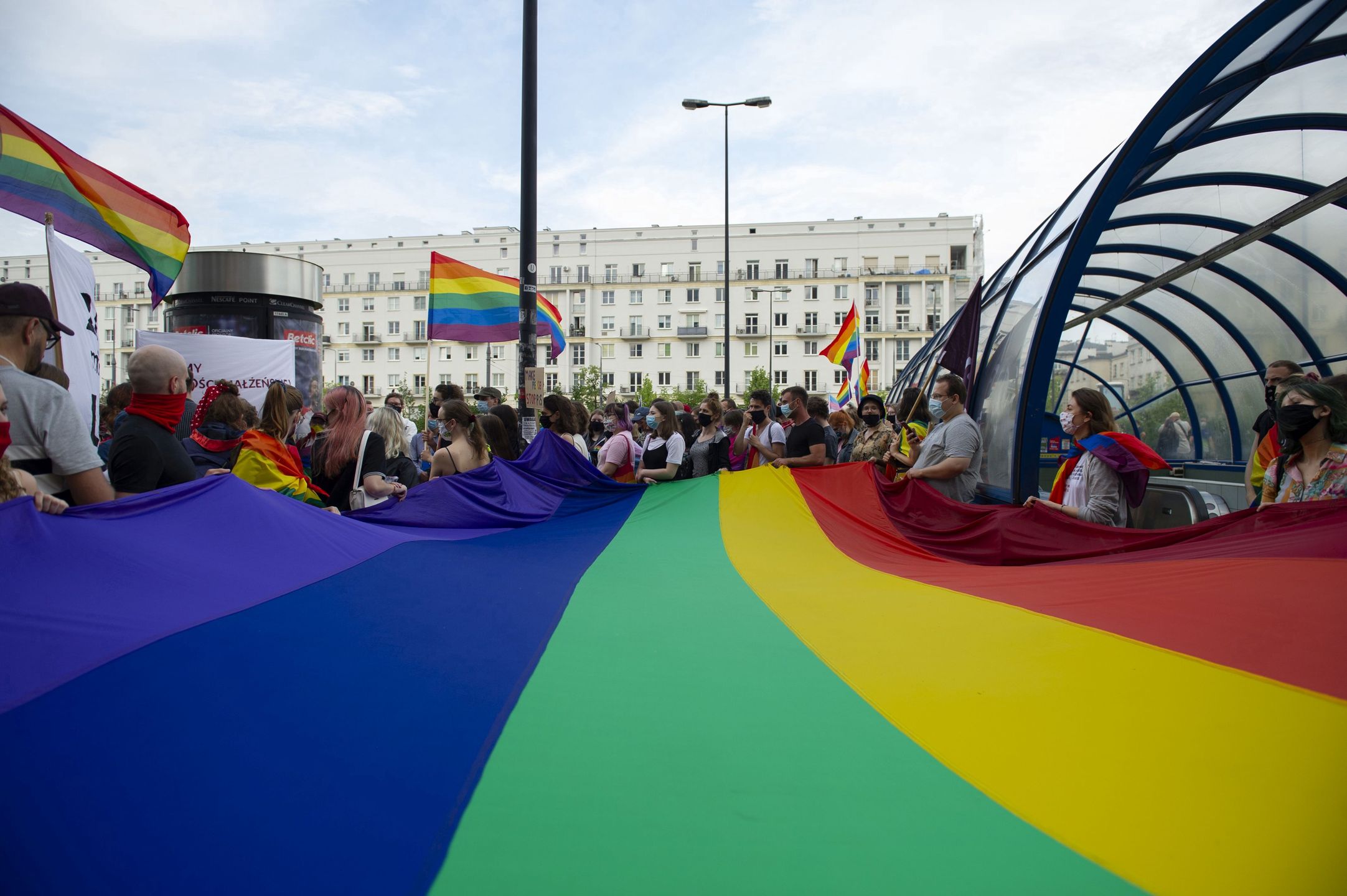 Demonstracja "LGBT to ludzie"