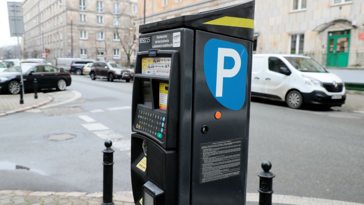 Parkometry droższe w Warszawie od 4 stycznia 2021 r.