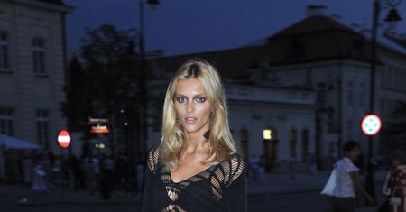 Anja Rubik bez majtek... (ZDJĘCIA)