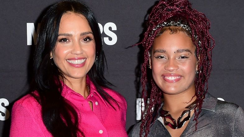 Sara James spotkała się z Jessicą Albą