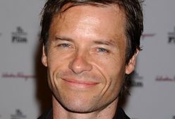 Nieznośnie nietrzeźwy Guy Pearce