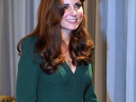 Kto zadba o ciążową garderobę Kate Middleton?