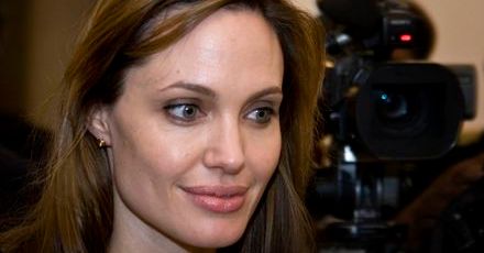 Mobilne prezenty Angeliny Jolie