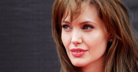 Jolie ma torbę, Karl lody, a Scarlett figę