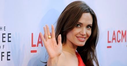Filmowa terapia Angeliny Jolie