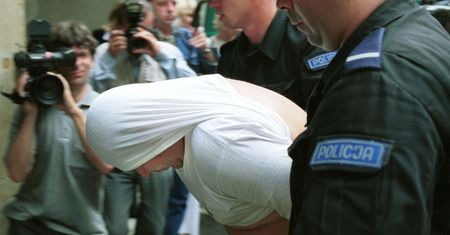 Strzały, bicie i duszenie. Najpierw był brutalny napad na bank, potem porażający proces