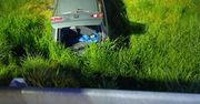 Wypadek w Goździelinie, samochód w rowie