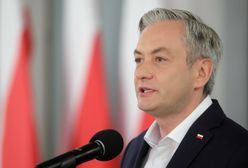 Wybory 2020. Robert Biedroń przemawia na wiecu w Pabianicach