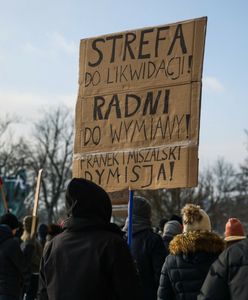 "Abonamentu nie kupię". Kilkaset osób na protestach w Krakowie