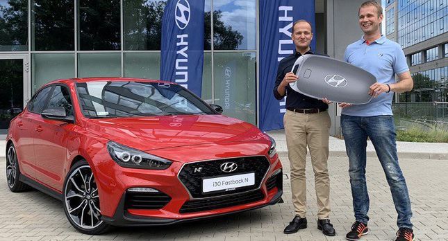 Cezary Gutowski ambasadorem Hyundai i30 Fastback N
