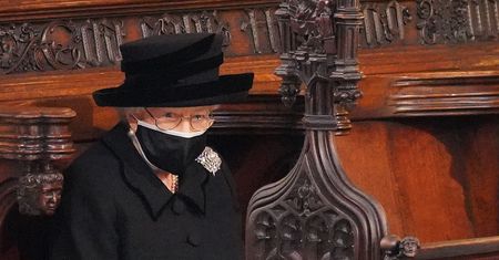 Królowa wyłamała się z wiekowej tradycji po pogrzebie męża