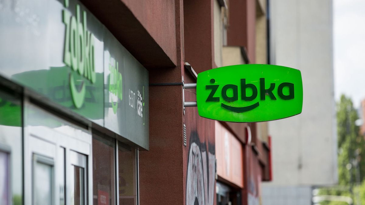 Żabka będzie miała 10 tysięcy sklepów jeszcze w tym roku. I szykuje nowość dla kierowców