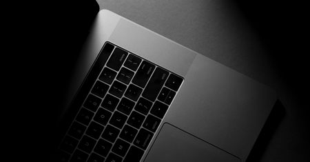 Apple zmienia zdanie po latach. Nadchodzi nowy MacBook