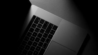 Apple zmienia zdanie po latach. Nadchodzi nowy MacBook