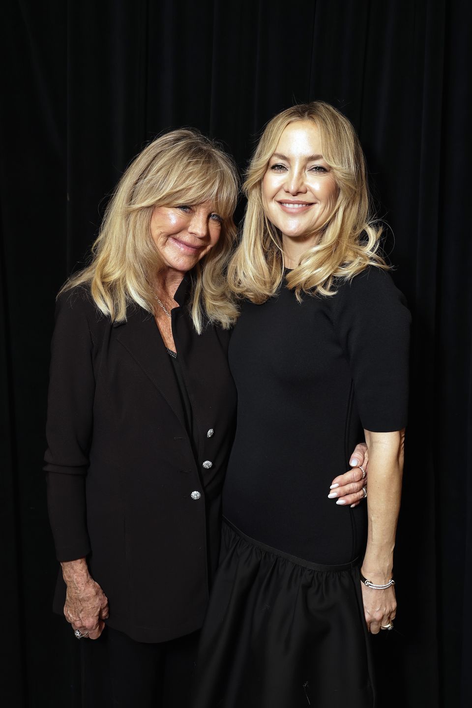 Goldie Hawn i Kate Hudson na pokazie filmu "Song Sung Blue"